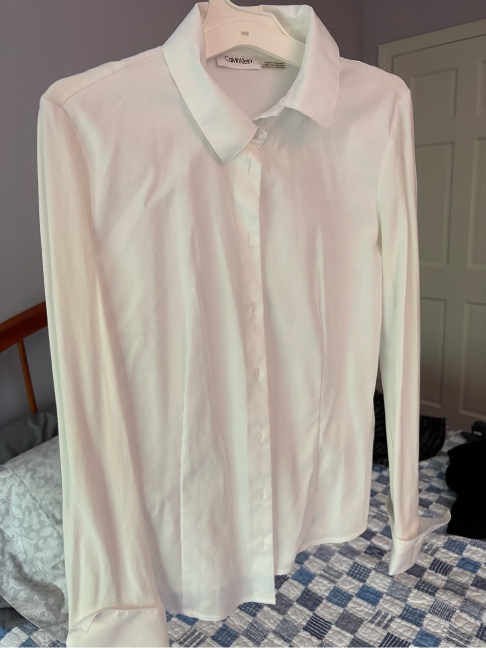 Calvin Klein Women's White Long-Sleeve Button Shirt